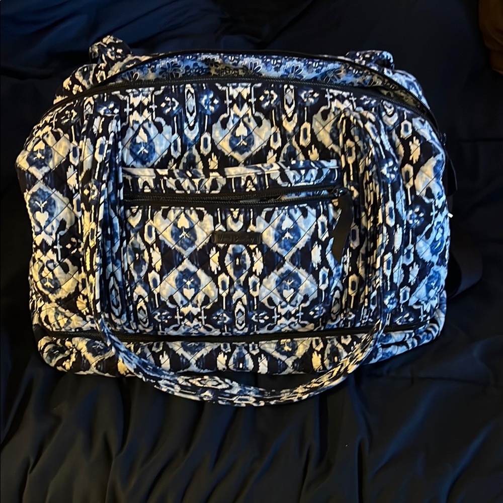 Vera Bradley Blue and White Travel Bag with Elegant Pattern